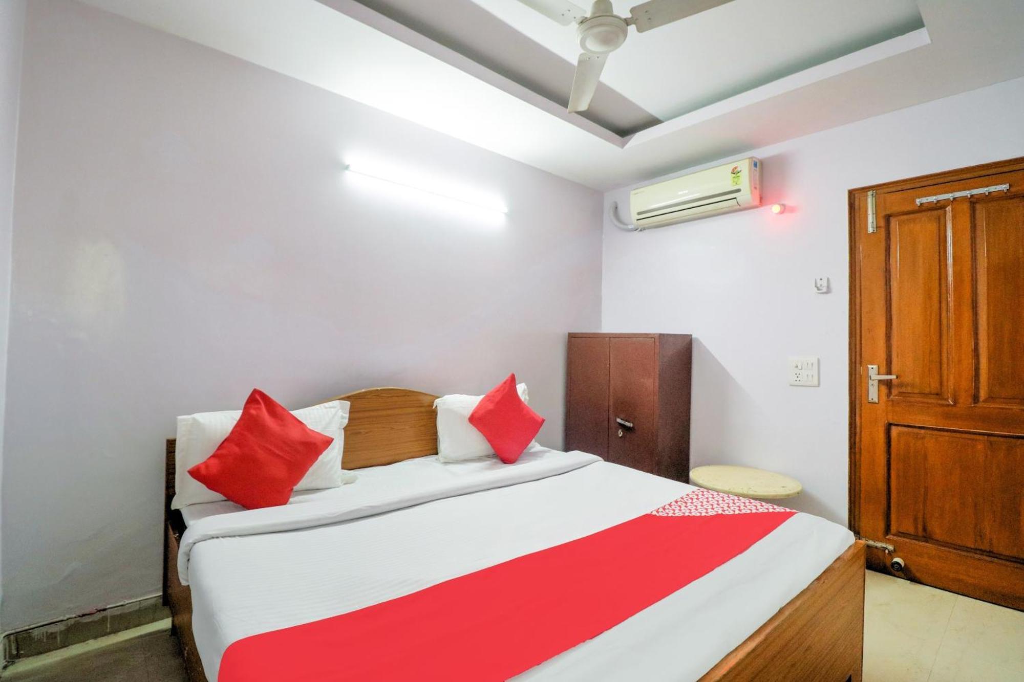 Hotel O Chandu Inn New Delhi Exteriör bild