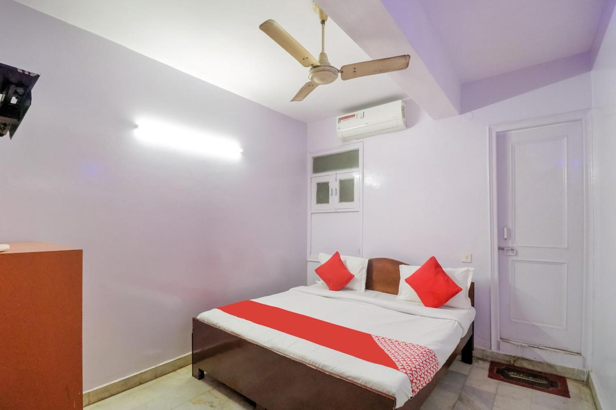 Hotel O Chandu Inn New Delhi Exteriör bild